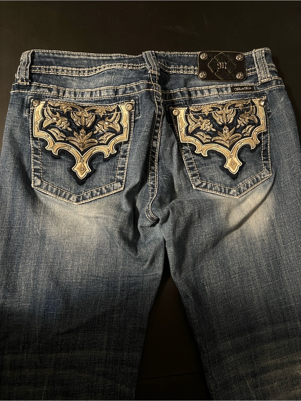 Miss Me Distressed Blue Relaxed Capri Jeans - Picture 6 of 7